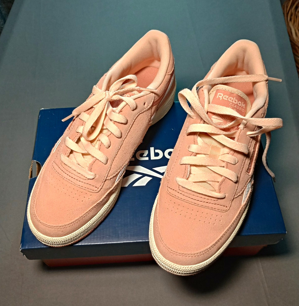 Reebok Club C Revenge Women's Pink Low Top Lace-Up Sneakers Style 100201401